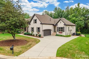 106 Mary Mack Ln, Fort Mill, SC 29715 - Photo 2