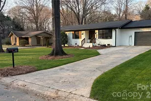 5841 Donegal Dr, Charlotte, NC 28212 - Photo 2