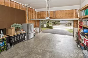 107 Mountain Dr, Biltmore Lake, NC 28715 - Photo 40