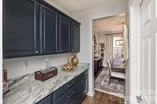 107 Mountain Dr, Biltmore Lake, NC 28715 - Photo 8