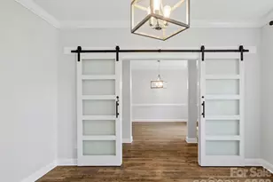 107 Mountain Dr, Biltmore Lake, NC 28715 - Photo 4