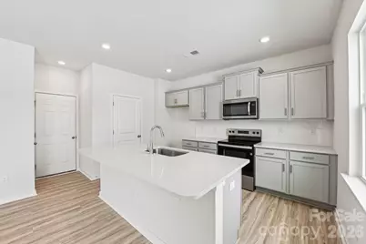 470 Janie Circle, Newton, NC 28658 - Photo 6