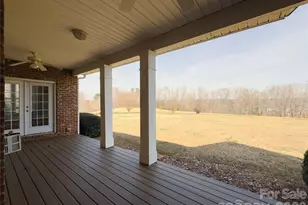 140 Hunters Hill Dr, Statesville, NC 28677 - Photo 40