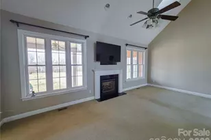 140 Hunters Hill Dr, Statesville, NC 28677 - Photo 8