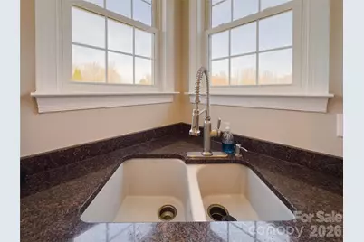 140 Hunters Hill Drive, Statesville, NC 28677 - Photo 14