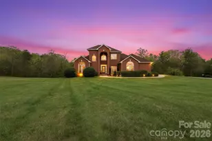 48 Oakdale Dr, Taylorsville, NC 28681 - Photo 2
