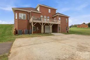 48 Oakdale Dr, Taylorsville, NC 28681 - Photo 28