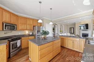 48 Oakdale Dr, Taylorsville, NC 28681 - Photo 10