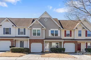 11138 Saintsbury Pl, Charlotte, NC 28270 - Photo 1