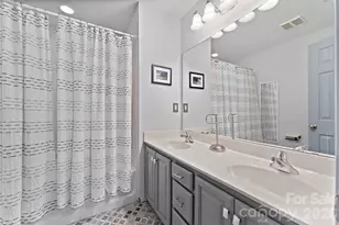 11138 Saintsbury Pl, Charlotte, NC 28270 - Photo 30