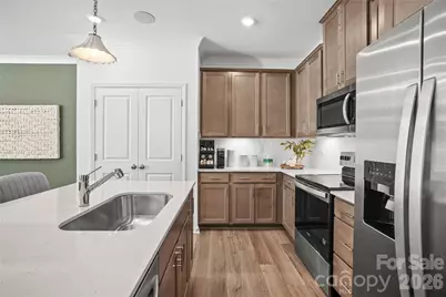 11938 Oak Street, Charlotte, NC 28269 - Photo 8