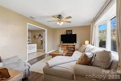 235 Havenhurst Road, Hickory, NC 28601 - Photo 6