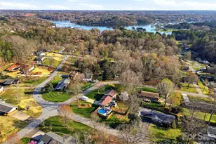 235 Havenhurst Rd, Hickory, NC 28601 - Photo 48