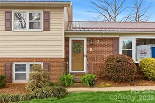 235 Havenhurst Rd, Hickory, NC 28601 - Photo 4