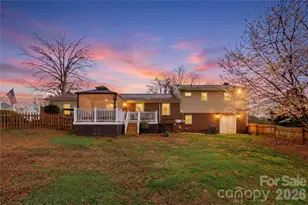 235 Havenhurst Rd, Hickory, NC 28601 - Photo 40