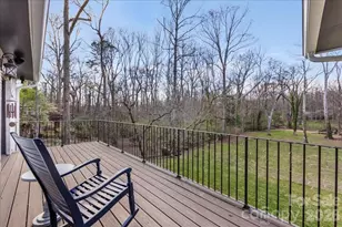 1010 River Oaks Ln, Charlotte, NC 28226 - Photo 24