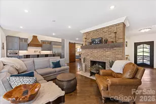 1010 River Oaks Ln, Charlotte, NC 28226 - Photo 14