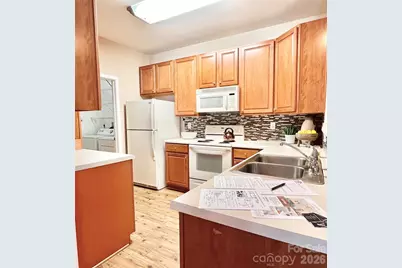 11264 Hyde Pointe Court, Charlotte, NC 28262 - Photo 32
