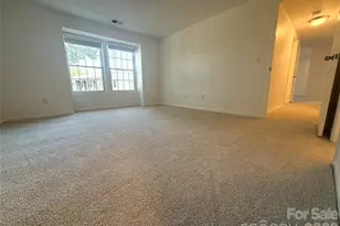 1645 Arlyn Cir, Charlotte, NC 28213 - Photo 32