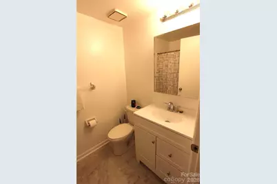 1645 Arlyn Circle #M, Charlotte, NC 28213 - Photo 40