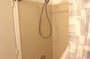 1645 Arlyn Cir, Charlotte, NC 28213 - Photo 24