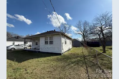 2355 Myrtle Avenue, Gastonia, NC 28052 - Photo 2