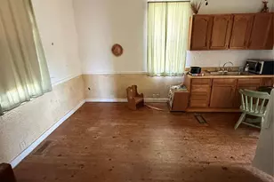 2355 Myrtle Ave, Gastonia, NC 28052 - Photo 8