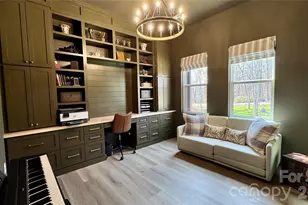 1360 Sain Rd, Hickory, NC 28602 - Photo 8