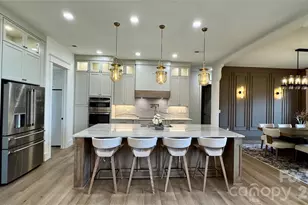 1360 Sain Rd, Hickory, NC 28602 - Photo 14