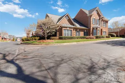 700 Warrington Place, Rock Hill, SC 29732 - Photo 2