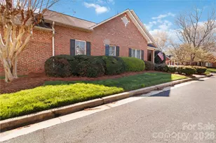 700 Warrington Pl, Rock Hill, SC 29732 - Photo 4