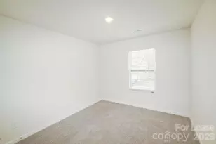 8140 Clairwood Dr, Charlotte, NC 28269 - Photo 12