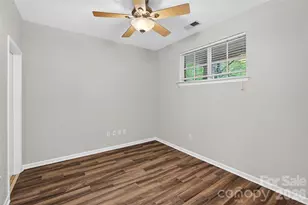 1508 Walnut View Dr, Charlotte, NC 28208 - Photo 4