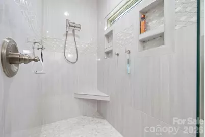 4850 Woodwinds Drive NE, Hickory, NC 28601 - Photo 34