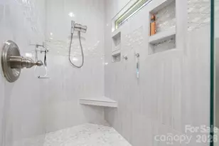 4850 Woodwinds Dr NE, Hickory, NC 28601 - Photo 34