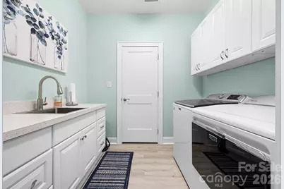 4850 Woodwinds Drive NE, Hickory, NC 28601 - Photo 38