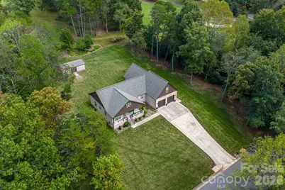 4850 Woodwinds Drive NE, Hickory, NC 28601 - Photo 12