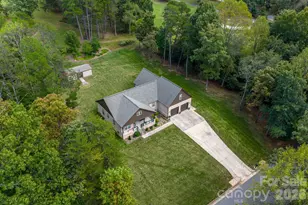 4850 Woodwinds Dr NE, Hickory, NC 28601 - Photo 12