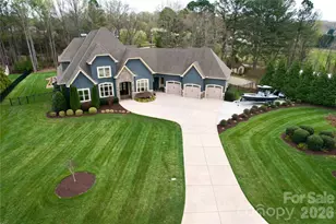 147 Castle Drive, Mooresville, NC 28117 - Photo 1