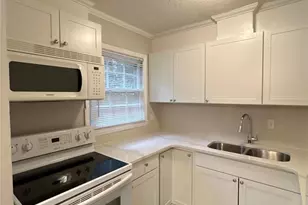 926 Hollywood St, Charlotte, NC 28211 - Photo 6