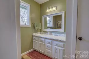 22 Stoney Nob Dr, Hendersonville, NC 28792 - Photo 22