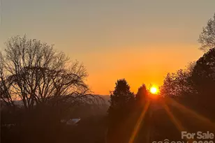 22 Stoney Nob Dr, Hendersonville, NC 28792 - Photo 42