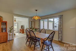 22 Stoney Nob Dr, Hendersonville, NC 28792 - Photo 14