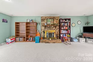 10204 Camelback Cir, Charlotte, NC 28226 - Photo 16