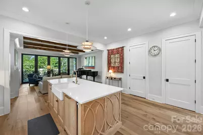 2714 Selwyn Avenue, Charlotte, NC 28209 - Photo 18