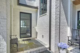 2714 Selwyn Ave, Charlotte, NC 28209 - Photo 4