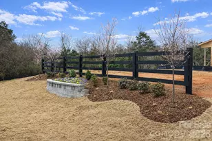 109 Honeycomb Ct, Statesville, NC 28625 - Photo 4