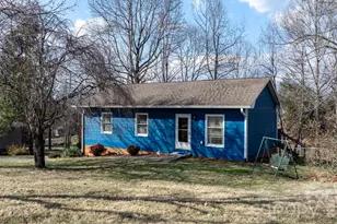 3384 Sheely Rd, Lenoir, NC 28645 - Photo 2