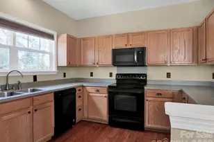 2029 Trace Creek Dr, Waxhaw, NC 28173 - Photo 10