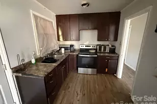 1920 Irma St, Charlotte, NC 28216 - Photo 6